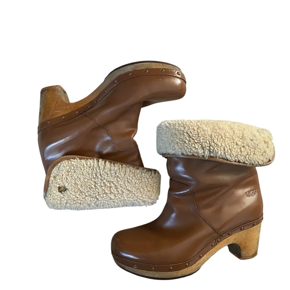 UGG Women's leather Shearling Lined Clogs - Picture 4 of 16